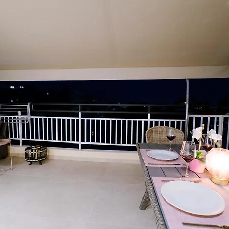 Pinky Pearl * Loutráki